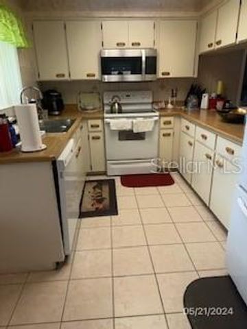 30 PRINCESS ROSE DRIVE, Palm Coast, FL 32164