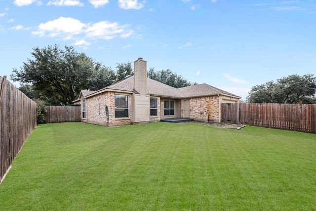 7700 Glenoaks Drive, Frisco, TX 75034