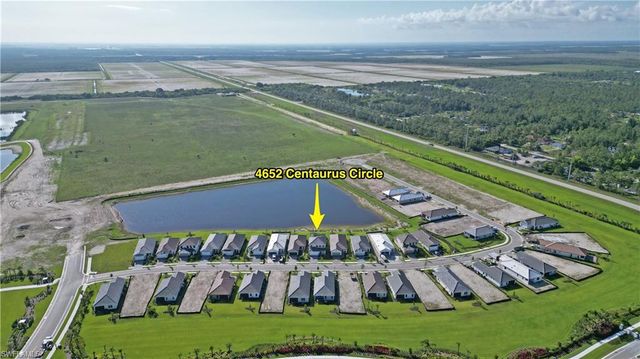 4652 Centaurus CIR, Naples, FL 34120