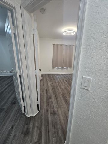 9738 Darlington Place 9738, Cooper City, FL 33328