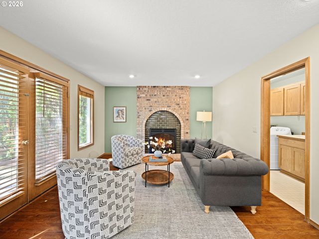 1180 Nw WEYBRIDGE Way, Beaverton, OR 97006