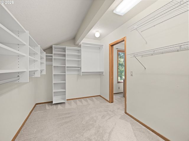1180 Nw WEYBRIDGE Way, Beaverton, OR 97006