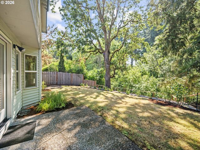 1180 Nw WEYBRIDGE Way, Beaverton, OR 97006