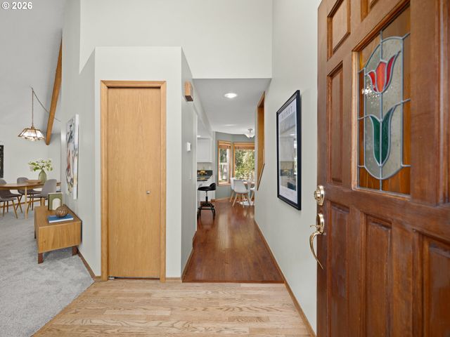 1180 Nw WEYBRIDGE Way, Beaverton, OR 97006