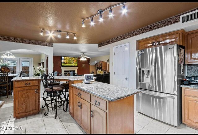 1984 Paseo Granada Ln Lane, El Paso, TX 79936