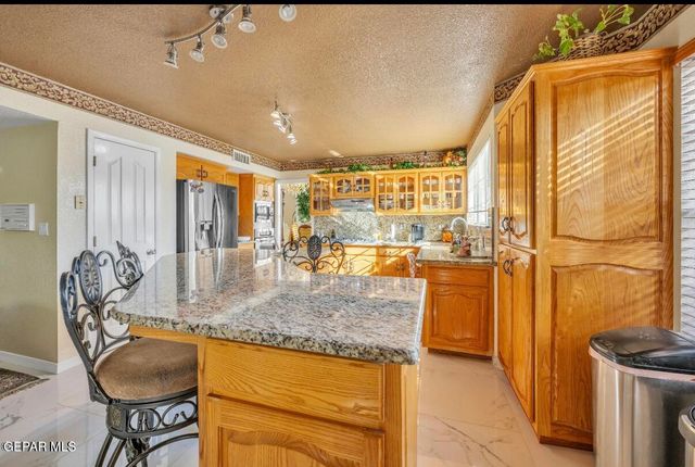 1984 Paseo Granada Ln Lane, El Paso, TX 79936