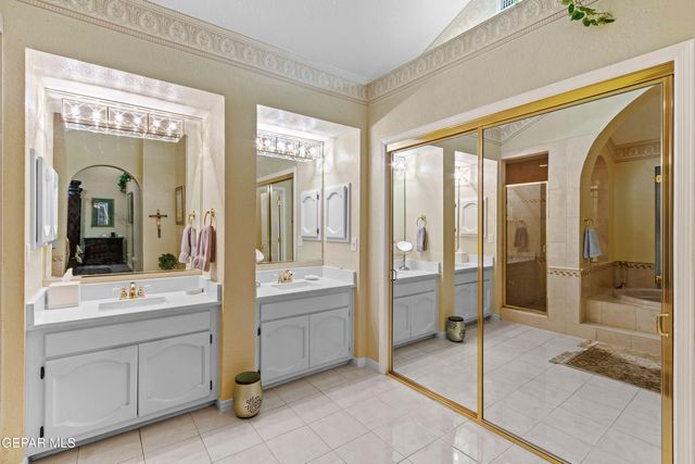 1984 Paseo Granada Ln Lane, El Paso, TX 79936