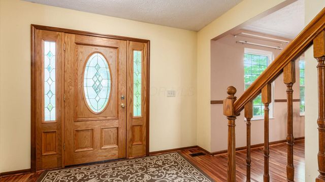 785 Midway Drive, Newark, OH 43055