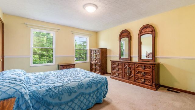 785 Midway Drive, Newark, OH 43055