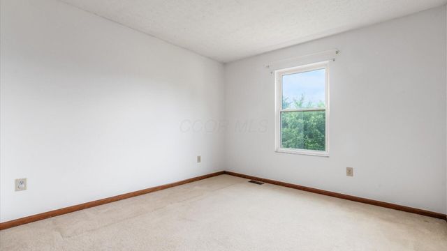 785 Midway Drive, Newark, OH 43055