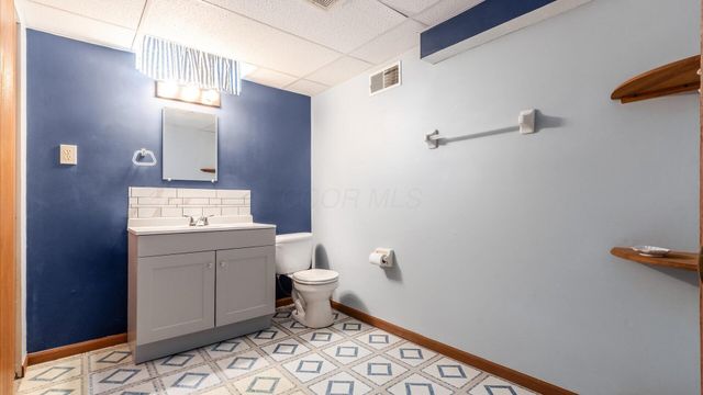 785 Midway Drive, Newark, OH 43055