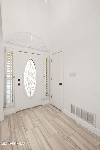 11309 LOMA LINDA Circle, El Paso, TX 79934