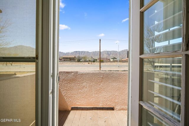 11309 LOMA LINDA Circle, El Paso, TX 79934