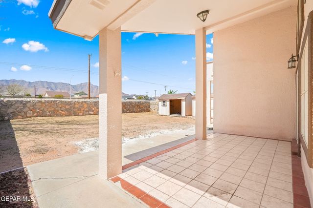 11309 LOMA LINDA Circle, El Paso, TX 79934