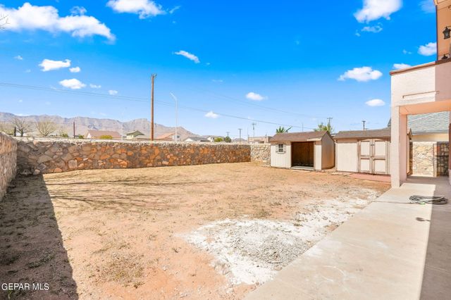 11309 LOMA LINDA Circle, El Paso, TX 79934