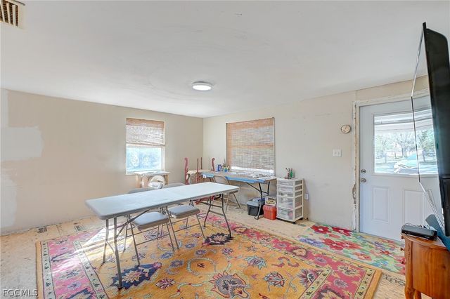 10921 Shirley LN, North Fort Myers, FL 33917