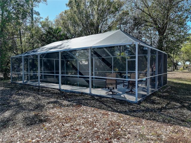 10921 Shirley LN, North Fort Myers, FL 33917