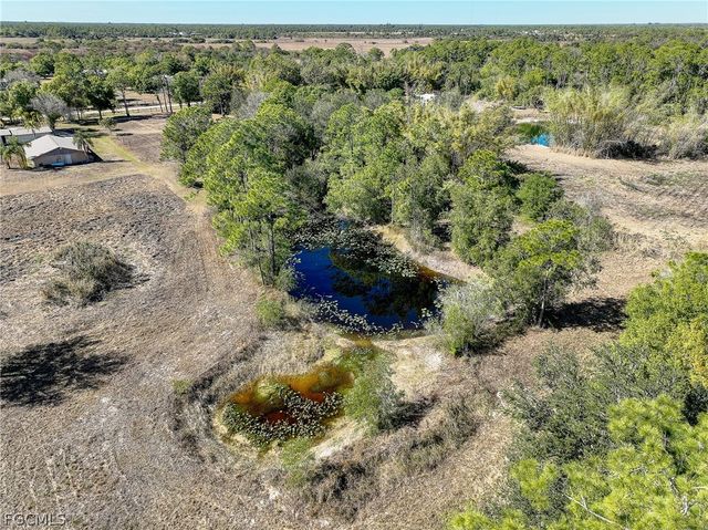 10921 Shirley LN, North Fort Myers, FL 33917