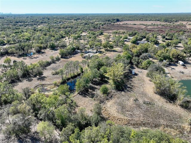 10921 Shirley LN, North Fort Myers, FL 33917