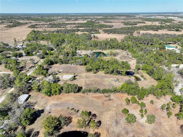 10921 Shirley LN, North Fort Myers, FL 33917