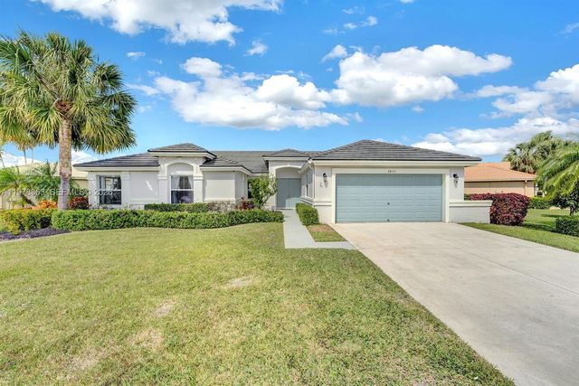 3833 Cypress Lake Dr, Lake Worth, FL 33467