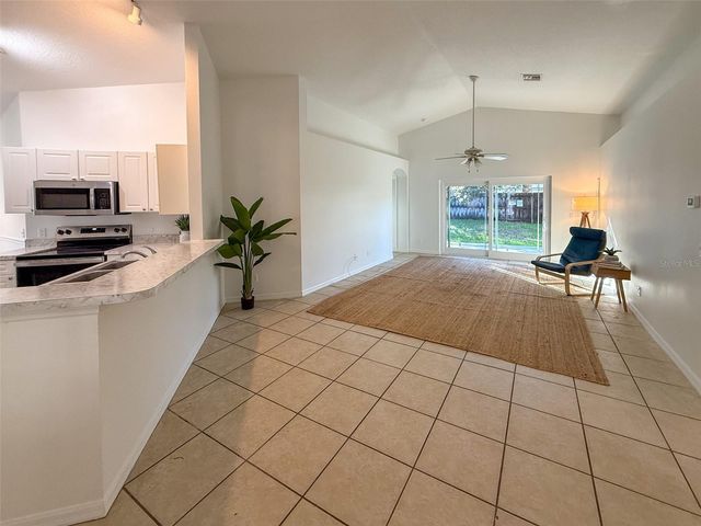 1012 MAYFAIR STREET, Eustis, FL 32726