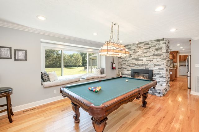 1108 Lakeview Dr, Ashland City, TN 37015