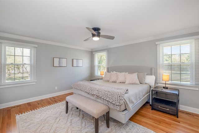 1108 Lakeview Dr, Ashland City, TN 37015