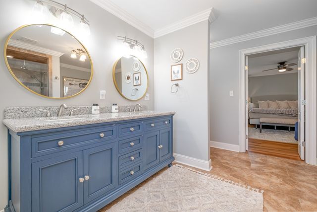 1108 Lakeview Dr, Ashland City, TN 37015