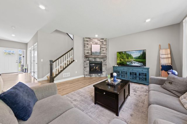 12565 Ardmore Avenue, Rosemount, MN 55068