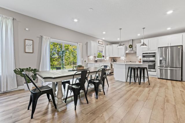 12565 Ardmore Avenue, Rosemount, MN 55068