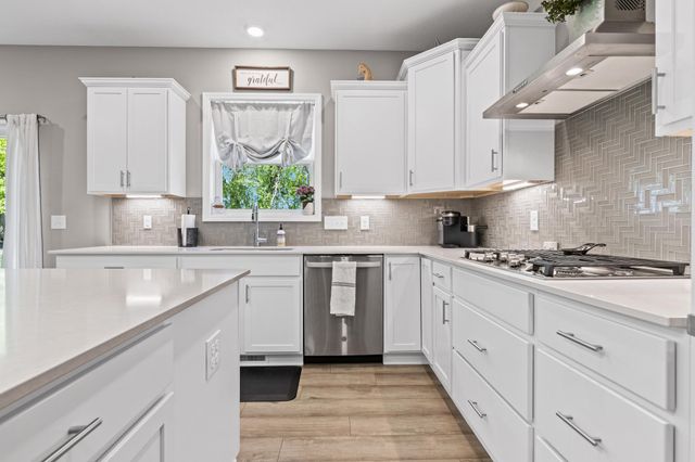 12565 Ardmore Avenue, Rosemount, MN 55068