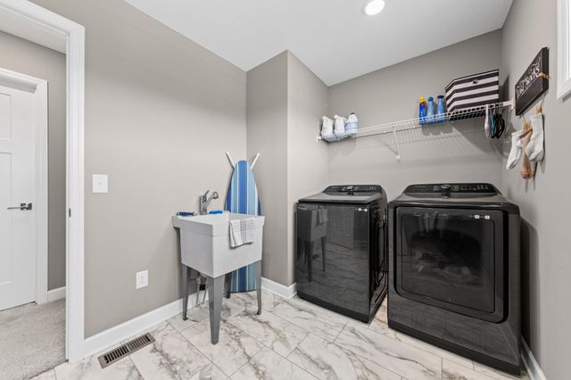 12565 Ardmore Avenue, Rosemount, MN 55068