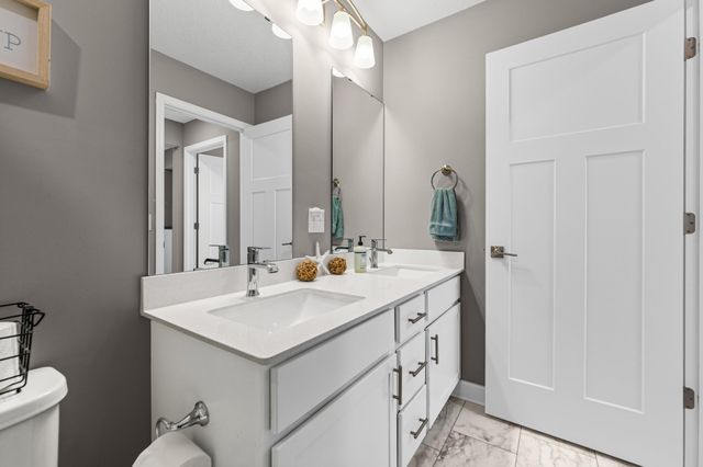 12565 Ardmore Avenue, Rosemount, MN 55068