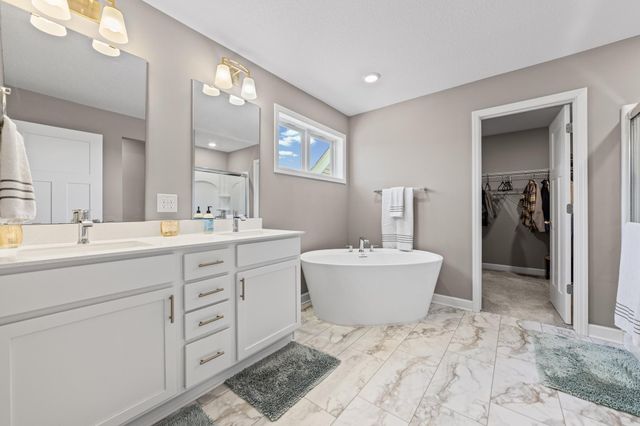 12565 Ardmore Avenue, Rosemount, MN 55068