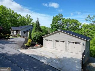 2406 Big Cove Drive, Hiawassee, GA 30546