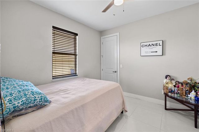 2605 30th ST SW, Lehigh Acres, FL 33976