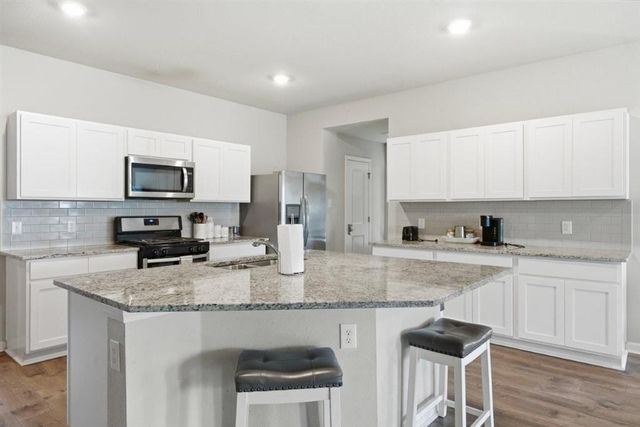 2218 Michele Ct, Lake Charles, LA 70607