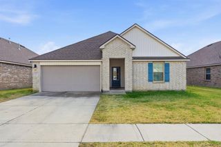 2218 Michele Ct, Lake Charles, LA 70607