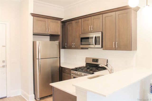 226 New York Avenue 302, Huntington, NY 11743