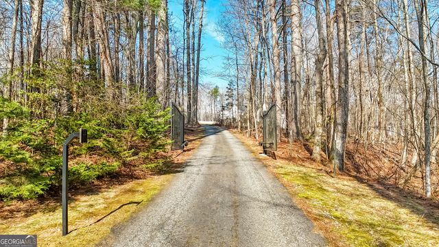 2345 Fred Pitts Road, Clarkesville, GA 30523