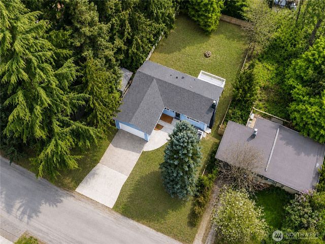 9439 11th Avenue SW, Seattle, WA 98106