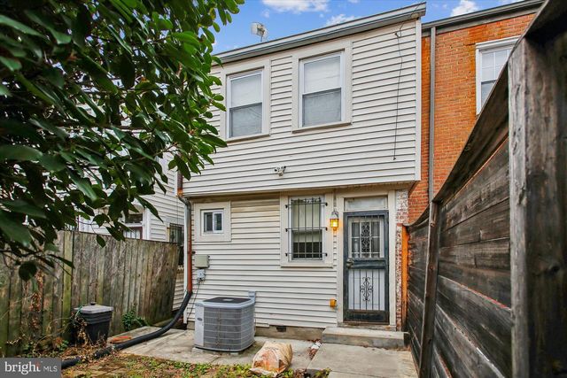 344 11TH ST SE, Washington, DC 20003