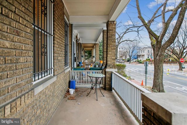 344 11TH ST SE, Washington, DC 20003