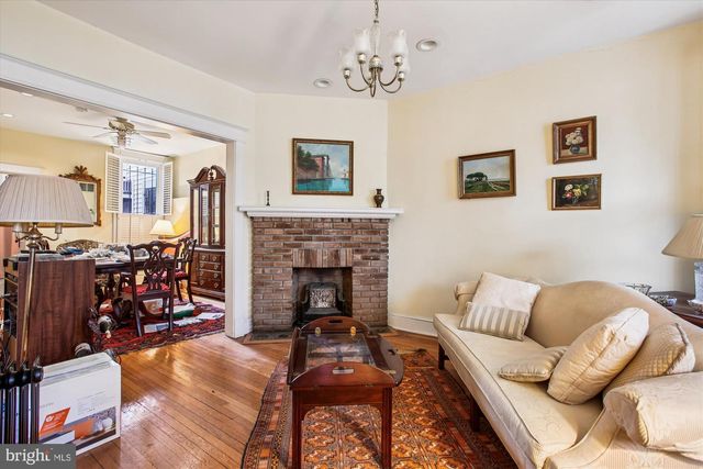 344 11TH ST SE, Washington, DC 20003