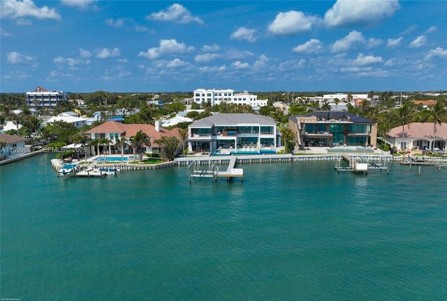 19709 Harbor Rd, Jupiter, FL 33469