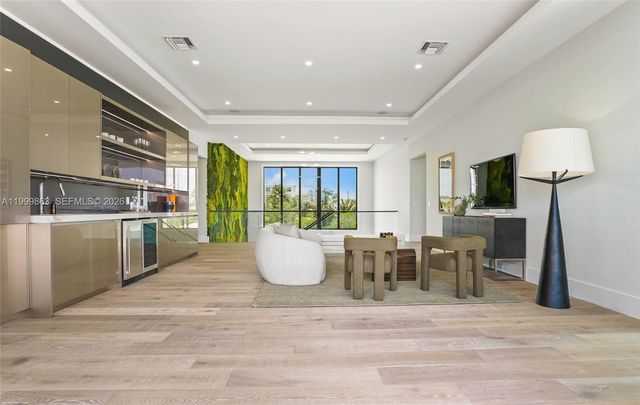 19709 Harbor Rd, Jupiter, FL 33469