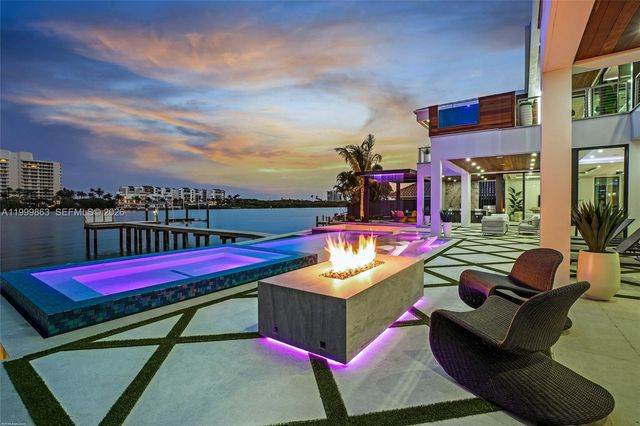 19709 Harbor Rd, Jupiter, FL 33469