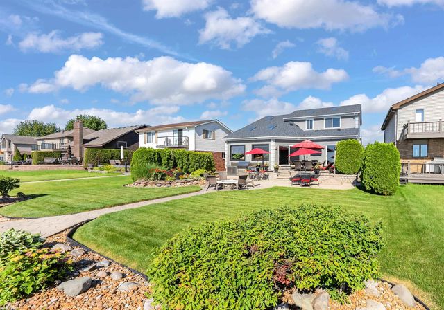 45850 Private Shore Drive, Chesterfield Twp, MI 48047