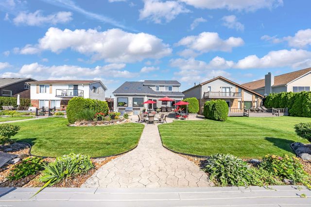 45850 Private Shore Drive, Chesterfield Twp, MI 48047